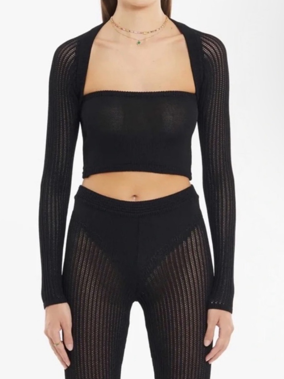 RUVE Knit Long Sleeve Crop Top